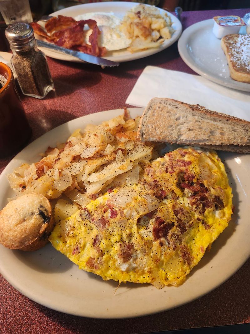 Breakfast Starts Early And Runs Strong