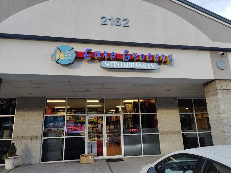 This Connecticut Market Is Basically A Mini Europe Packed Into One Stop - Decor Hint Silas Deane Highway Holds The Original Shop