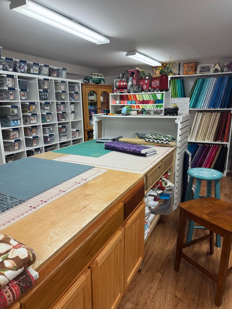 Simple Stitches Quilt Shop