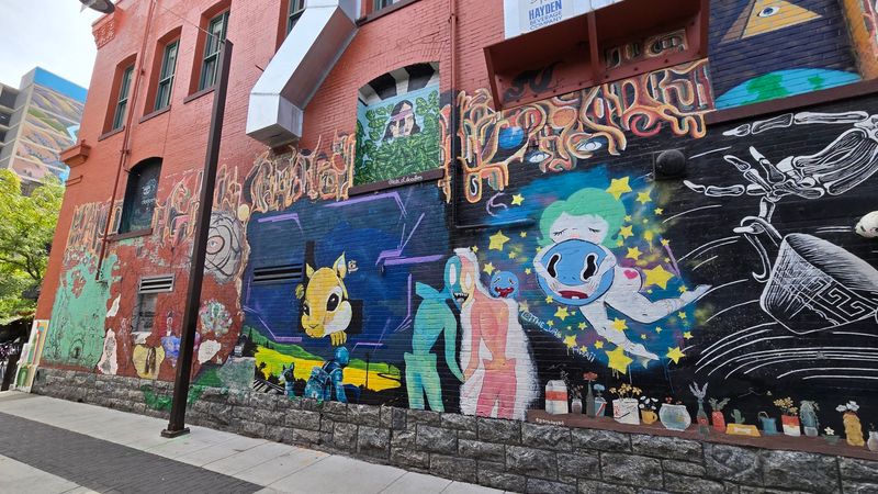 8 Of Idaho's Quirkiest Roadside Attractions Make One Very Strange Road Trip - Decor Hint Freak Alley Gallery In Boise