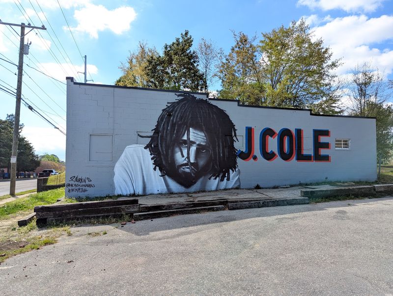 This North Carolina City Blends Military History, 1960s Charm, And A Surprisingly Lively Downtown - Decor Hint Public Art And Murals Bring A More Creative Side To The City Center