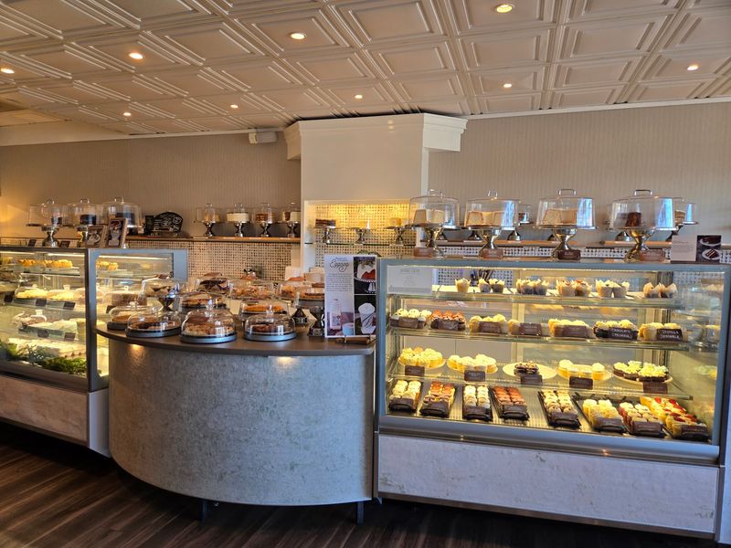 Delicious Bakery, Greensboro