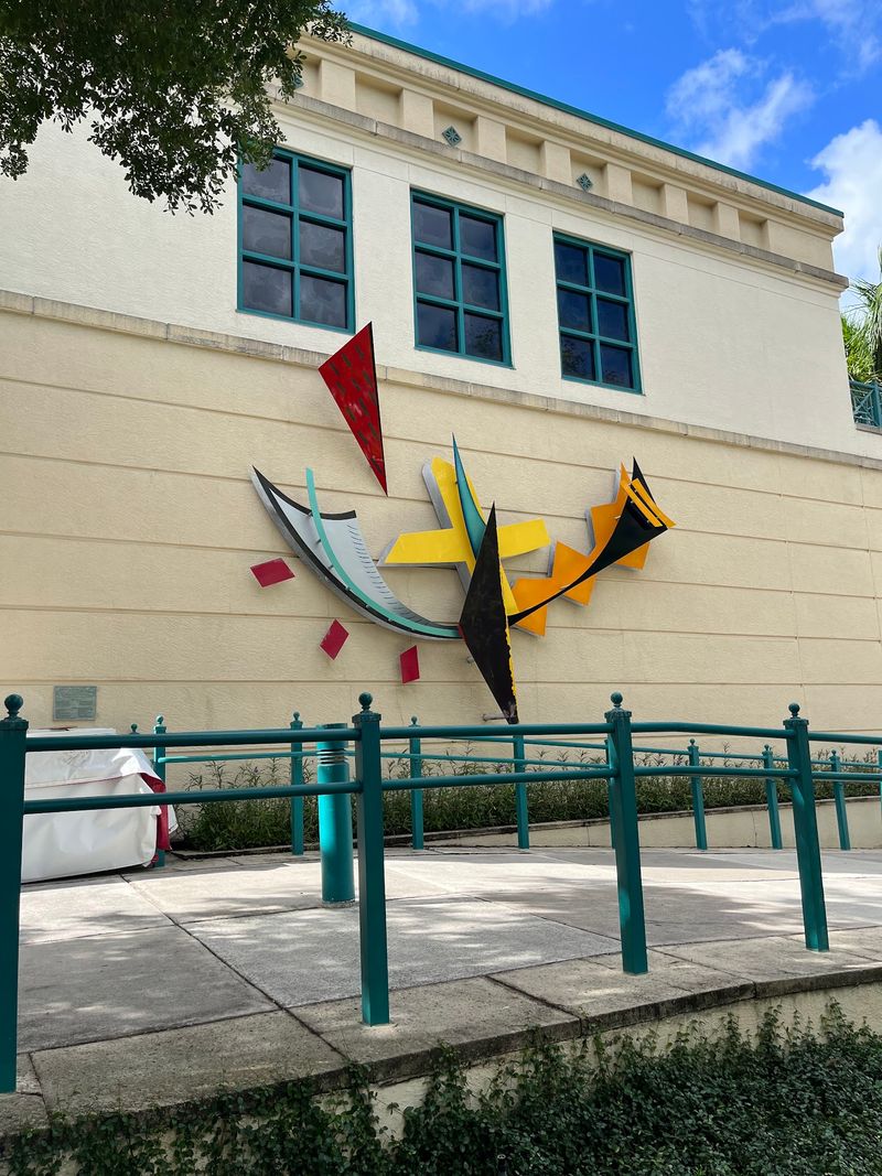 Naples Art Institute