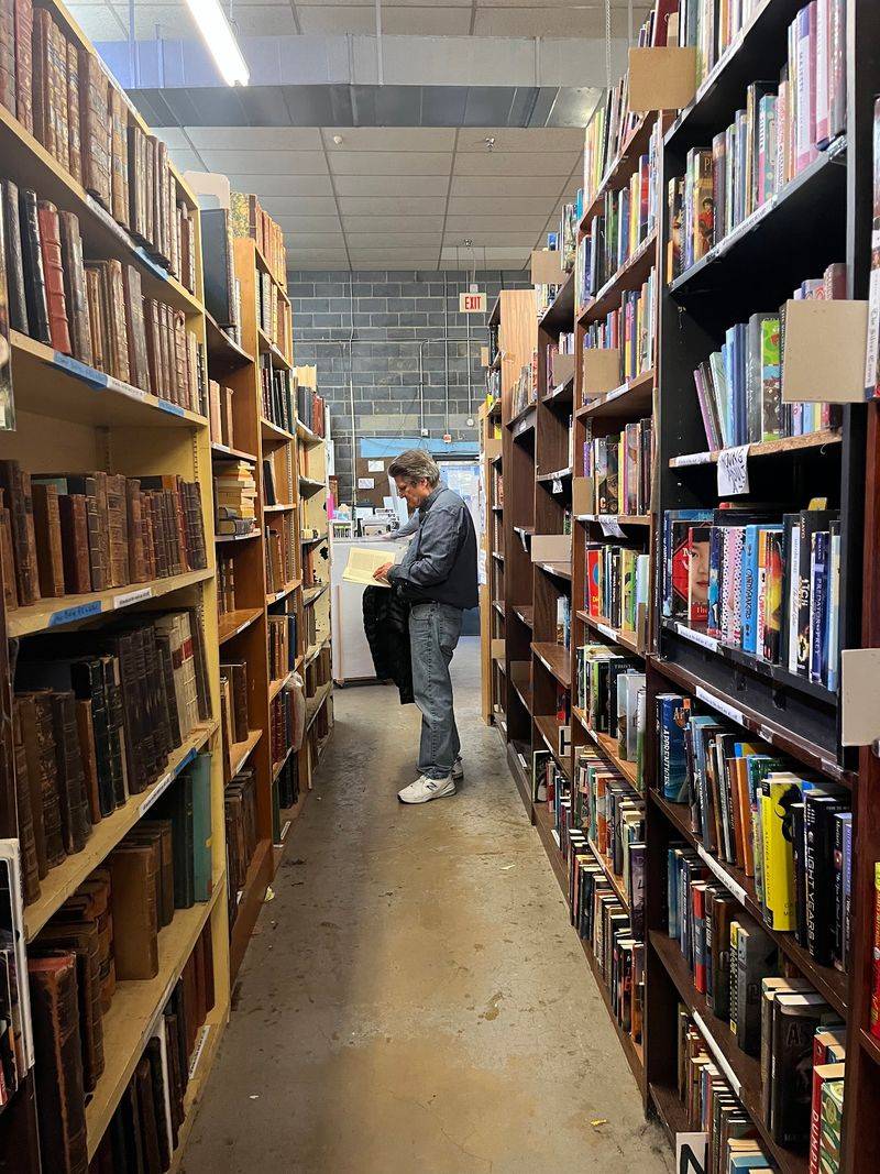 Get Lost In Maryland’s Massive Bookstore That Feels Like A Labyrinth - Decor Hint The Special Collections Room Worth Asking About