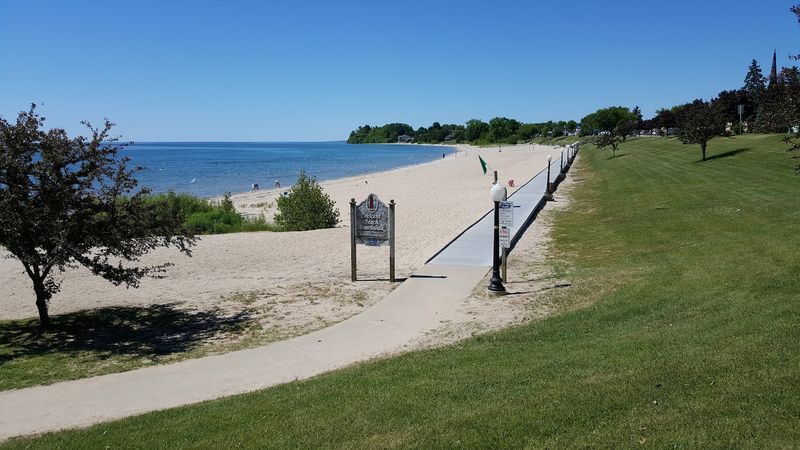 Crescent Beach Boardwalk, Algoma