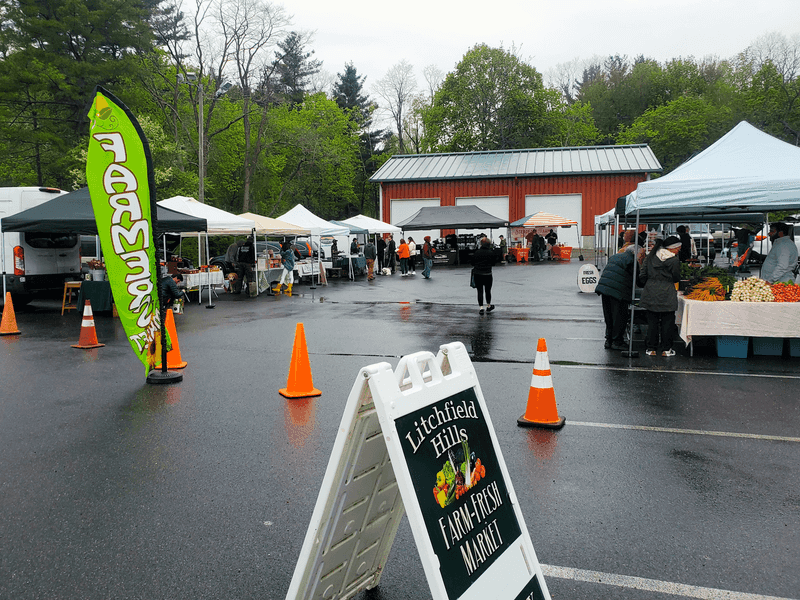 9 Connecticut Farmers Markets Brimming With Harvest Foods And Happy Crowds - Decor Hint Litchfield Hills Farm-Fresh Market, Litchfield