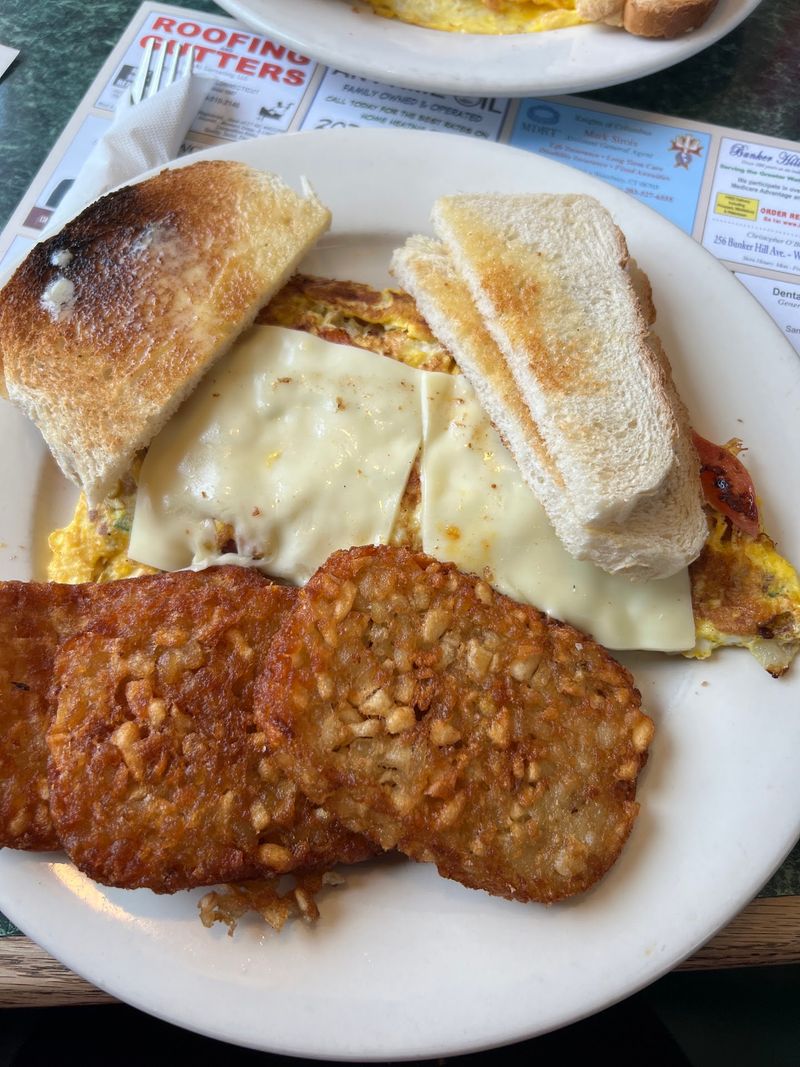 Aurora Diner, Waterbury
