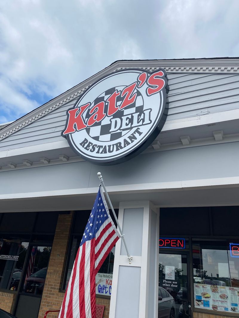 The Woodbridge Location Has An Easy Roadside Feel