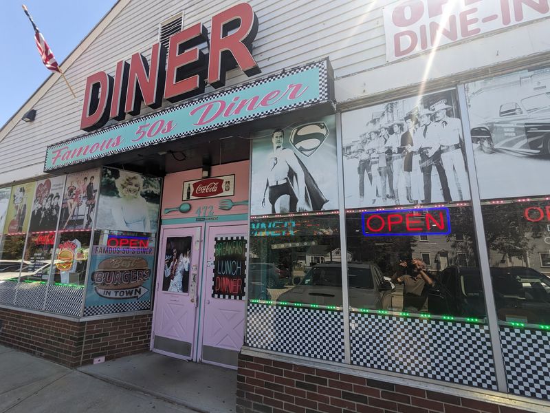Famous 50's Diner, Bridgeport