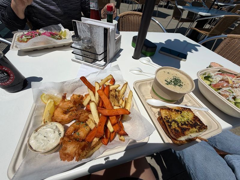 Sea And Sons Restaurant, Bodega Bay