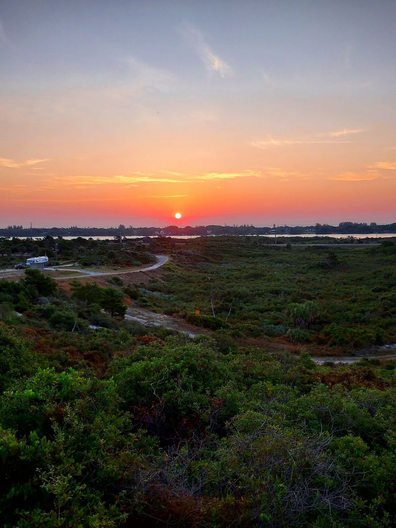 Florida's Little Mountain Overlook Inside This State Park Hides A Secret Snake Problem - Decor Hint Sunsets Worth Staying Late For