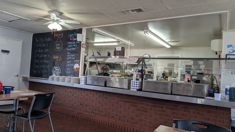 11 Statesville, North Carolina Hole In The Wall Restaurants Locals Keep Coming Back To - Decor Hint Power Cross Cafe