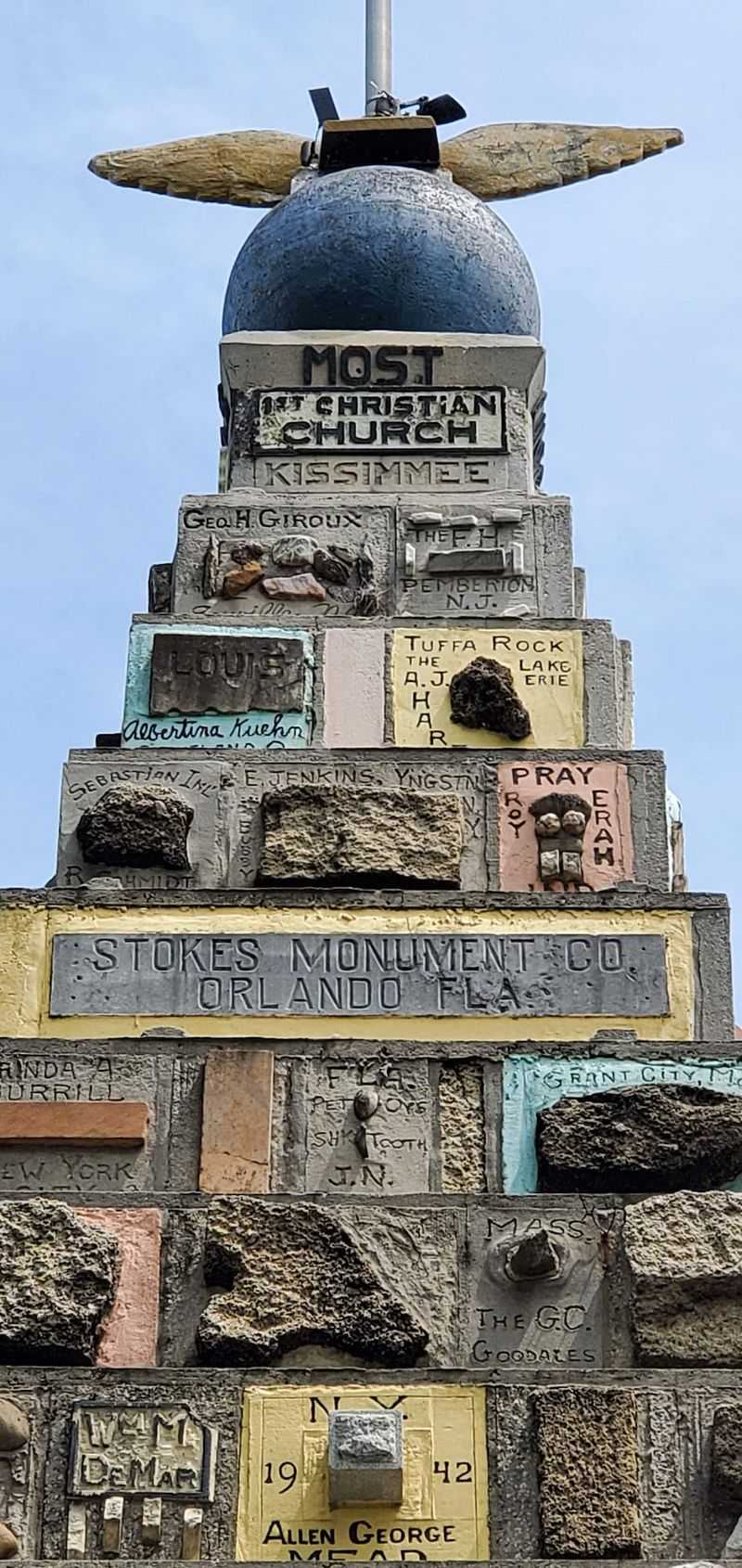 This 50-Foot Florida Tower Was Built With A Stone From Every State - Decor Hint Planning a Stop Without Overthinking It