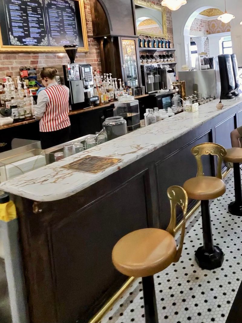 Serendipity Soda & Sweets on High Springs Main Street