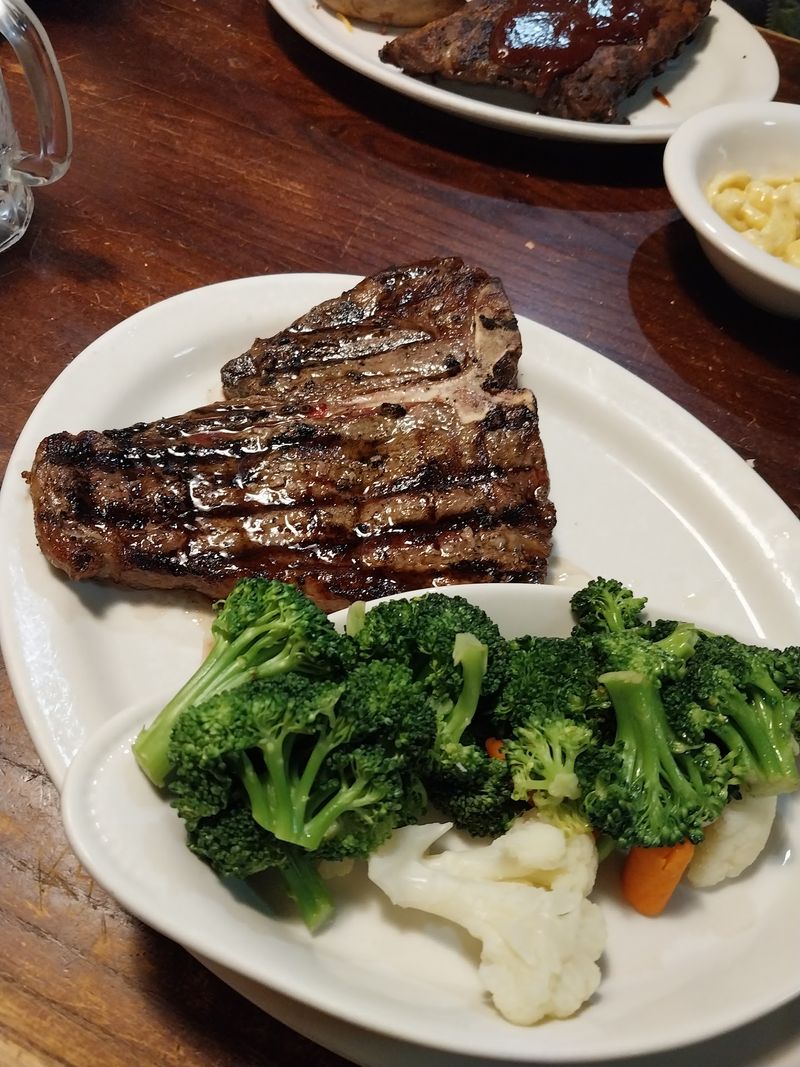 Colton's Steak House And Grill