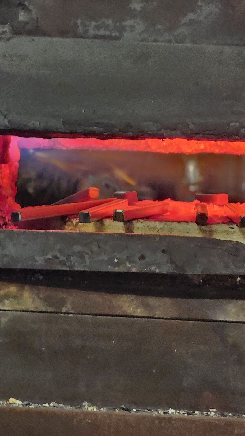 This Nebraska Blacksmith Shop Lets Total Beginners Hammer Out Their Own Knife From A Railroad Tie - Decor Hint Practical Notes Before You Book