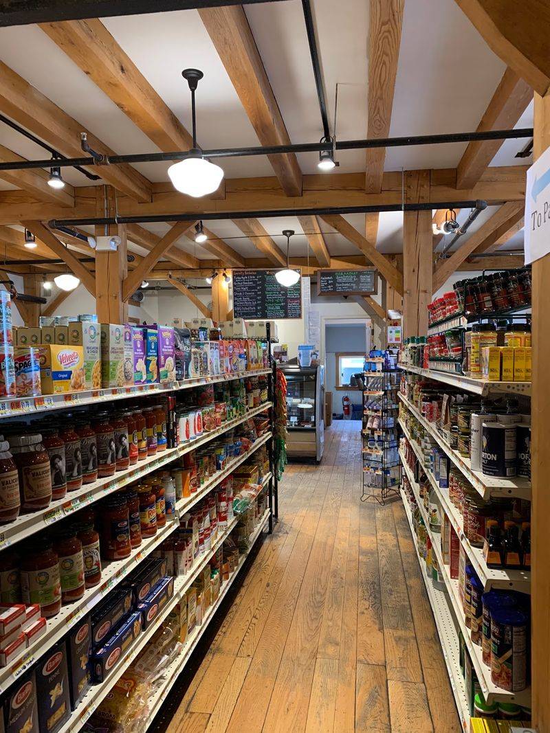 Putney General Store, Putney