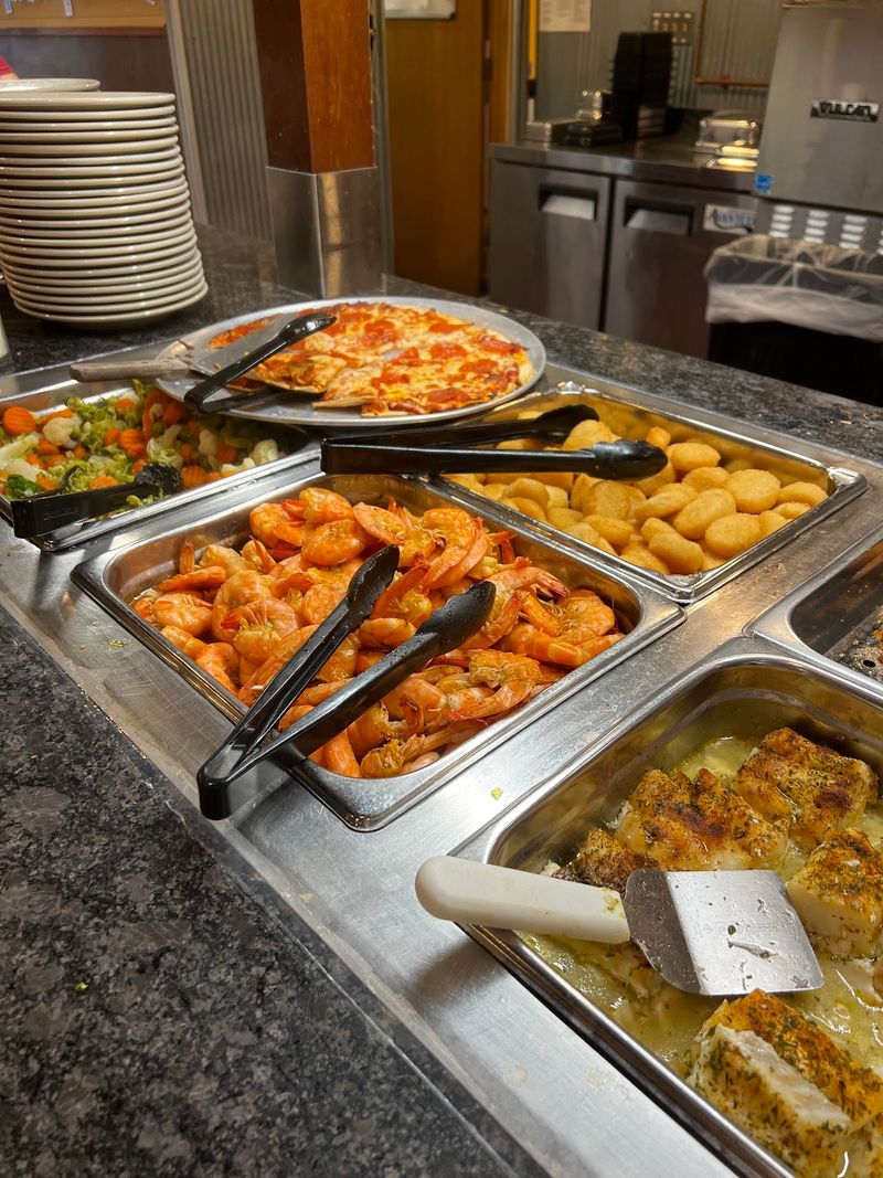 The Taco Bar Nobody Expects At A Steak Buffet