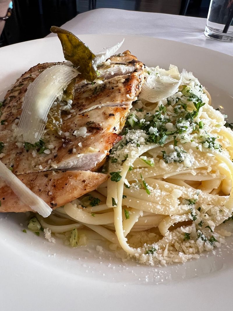 Mamma Mia Italian Restaurant, Bakersfield