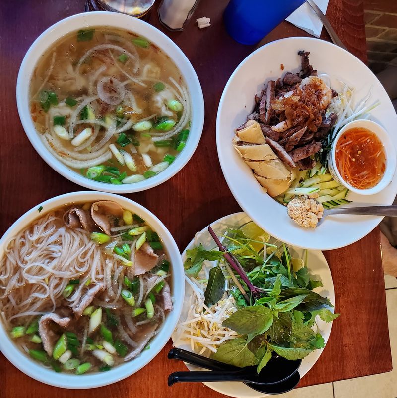 Nebraska Has A Vietnamese Food Scene Most People Drive Right Past Without Noticing - Decor Hint Noodle House In Grand Island