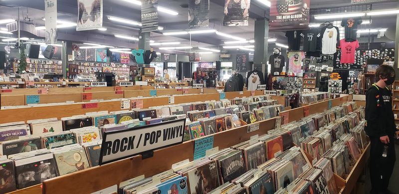 Flip Through Thousands Of Records At This Idaho Shop Spinning Since 1977 - Decor Hint Why It Still Spins Strong