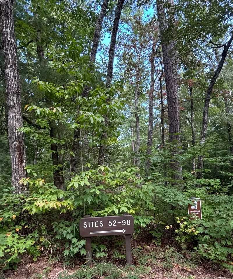 Oconee State Park Trails, Mountain Rest