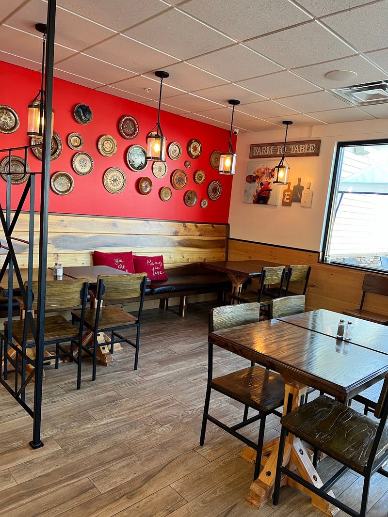 Familiar Flavors Keep Regulars Coming Back