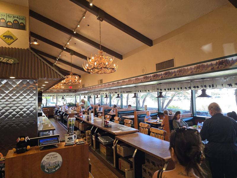 Black Bear Diner, Buena Park