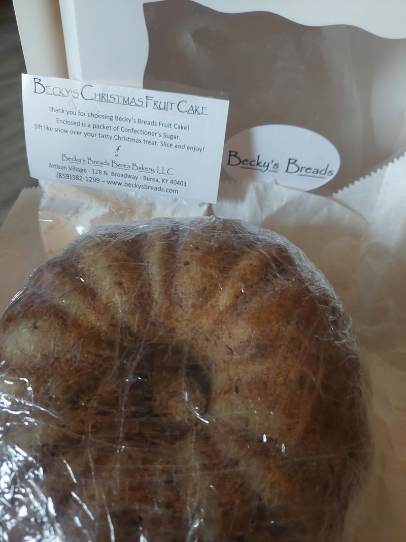 A Kentucky Appalachian Bakery Stop With Fall Treats Worth Every Mile - Decor Hint Loaves, Gluten-Free Picks, And Smart Ways To Plan Your Stop