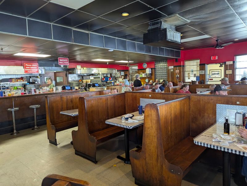 10 Of The Best Family-Owned Restaurants In North Carolina Locals Swear By - Decor Hint The Derby Restaurant, Mount Airy
