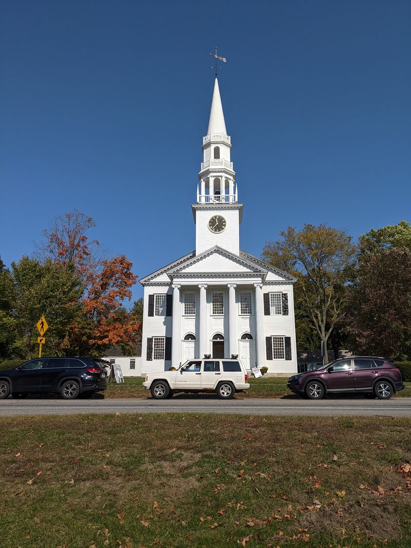 11 Connecticut Towns Where You Can Park Once And Explore Shops, Cafes And Local Sights On Foot - Decor Hint Litchfield