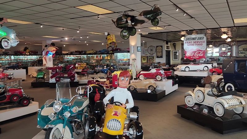 One Man’s Massive Collection Of Racing Engines Fills Three Floors Of This Nebraska Museum - Decor Hint Rooms Full Of Pedal Cars And Lunchboxes