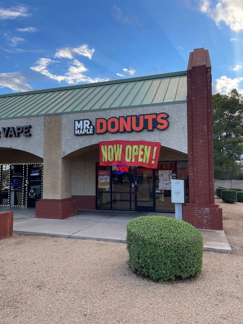 Mr Maple Donuts