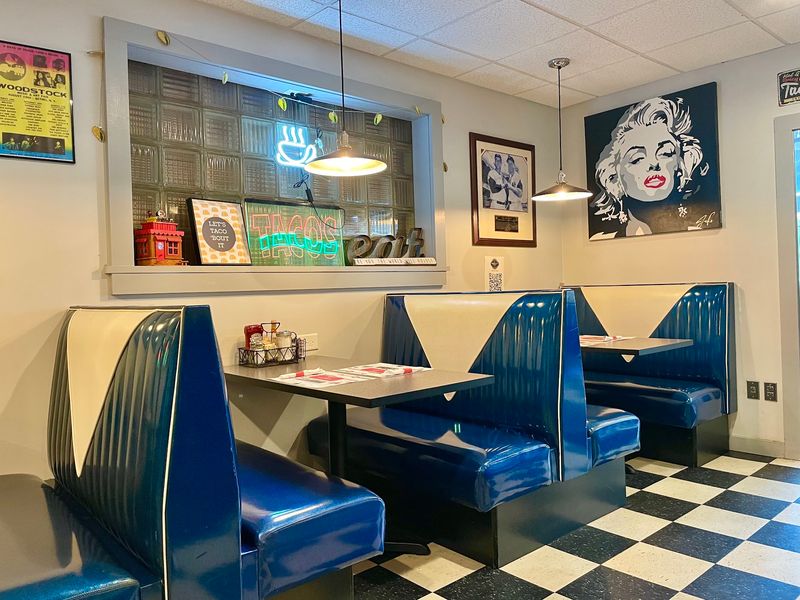 Uncle D's Diner, East Berlin