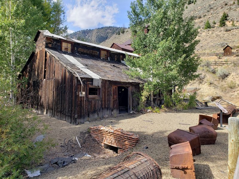 This Remote Idaho Ghost Town Is A Well-Preserved Mining Camp You Reach By A Rough Dirt Road - Decor Hint Fourteen Buildings In Arrested Decay