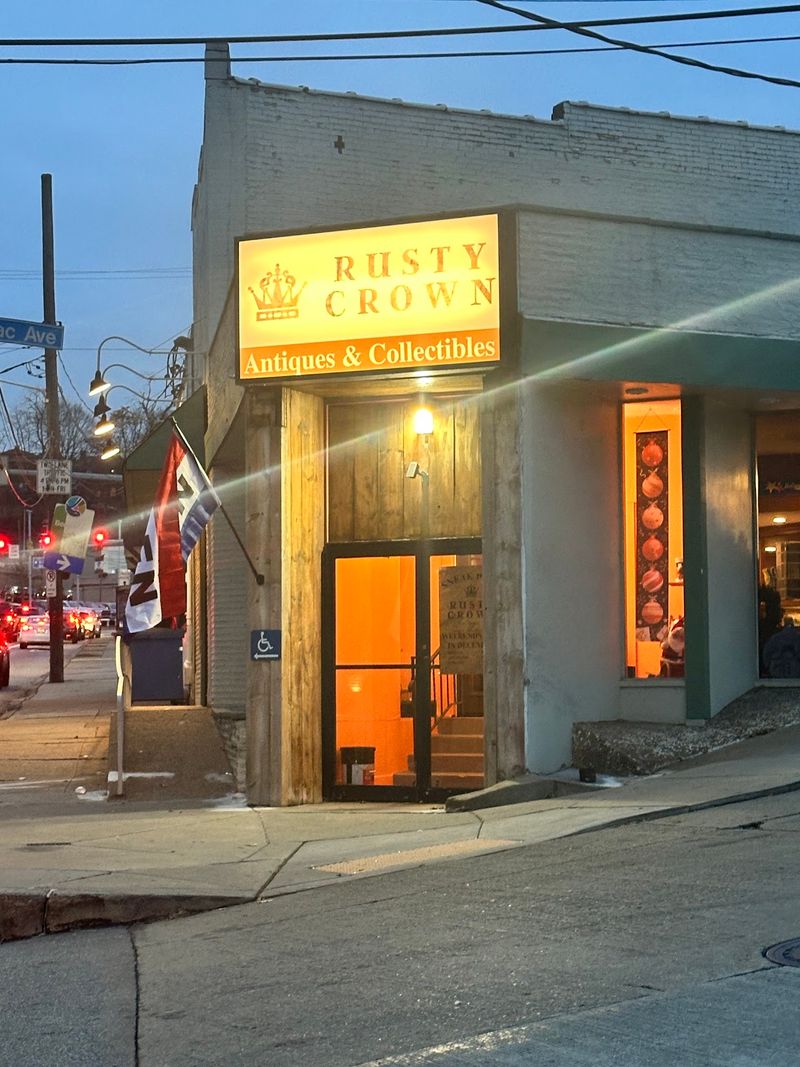Rusty Crown By Crown Antique Mall, Pittsburgh