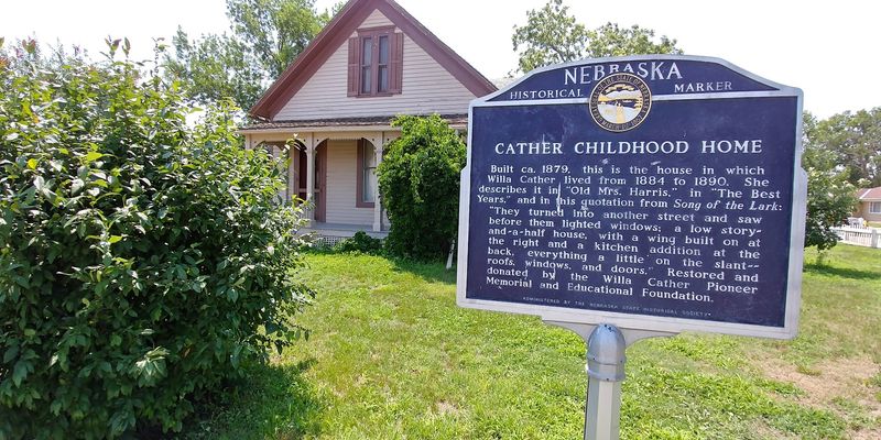 The 610 Acres of Grass That Shaped the Prose