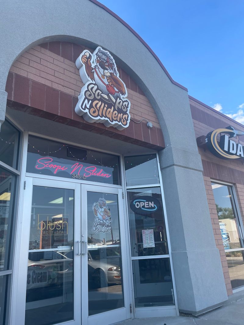 Scoops N Sliders In Pocatello