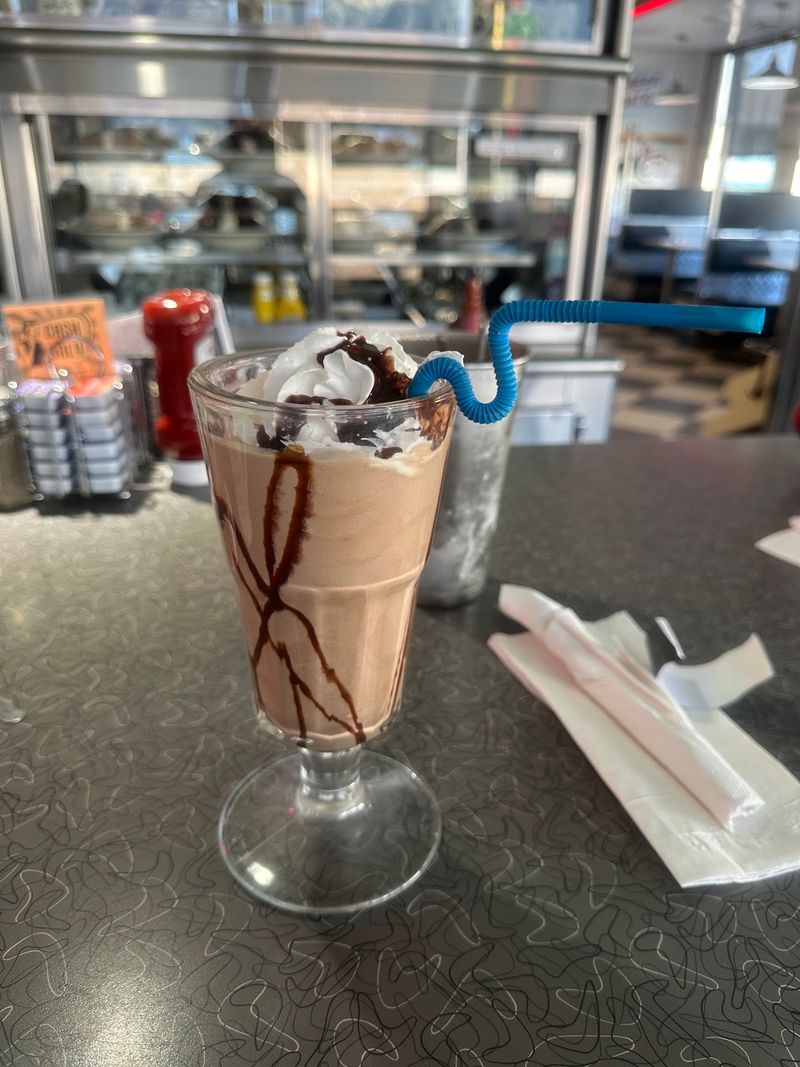 Burgers, Shakes And Comfort Classics