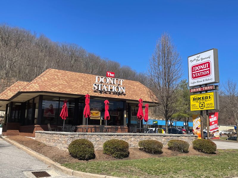 The Donut Station, Torrington