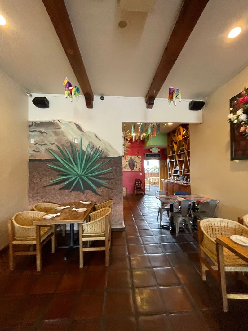 Quiadaiyn Restaurant, Los Angeles