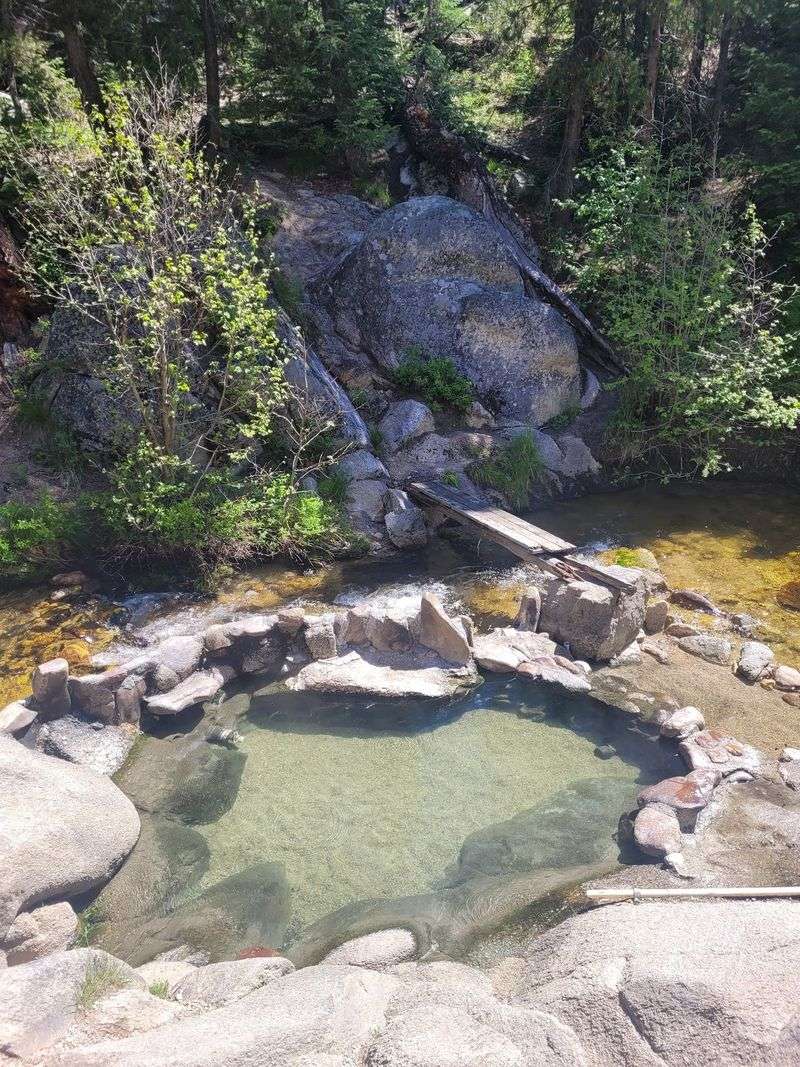 10 Idaho Hot Springs You Soak In After A Short Walk From The Car - Decor Hint Trail Creek Hot Springs