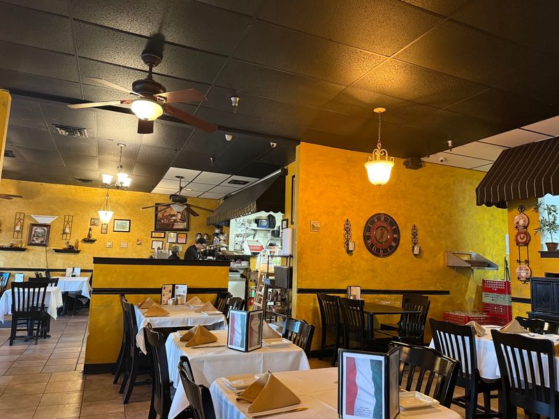 Bella Italia, Modesto