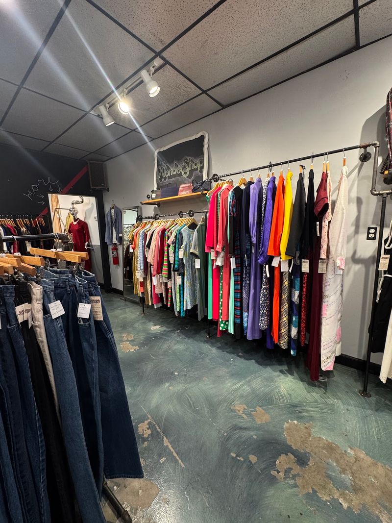 Second Wonder Vintage, Wilmington, North Carolina