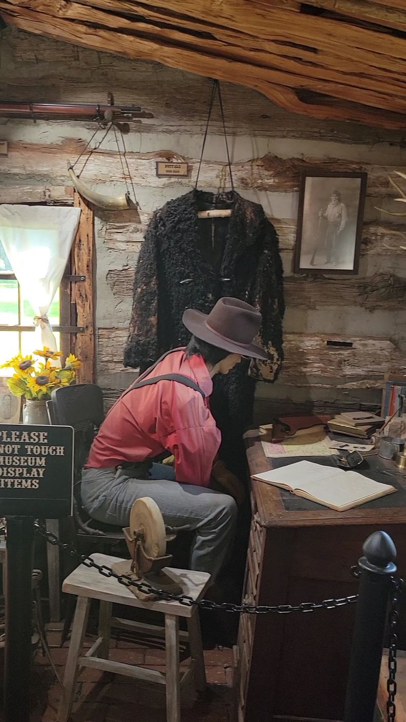 Volunteers Who Bring the Trail to Life