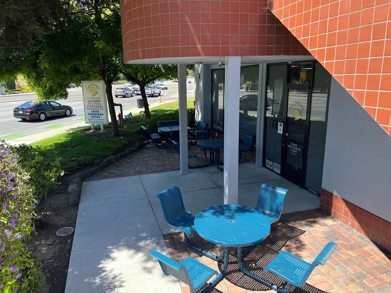An Easy Midday Stop Near Brokaw Road