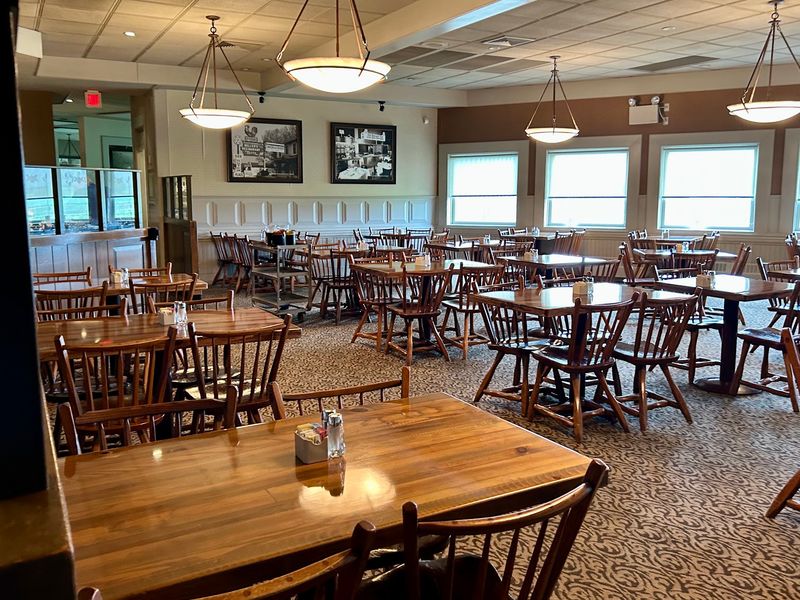Fireplaces, Farm Views, and a Calm Dining Room