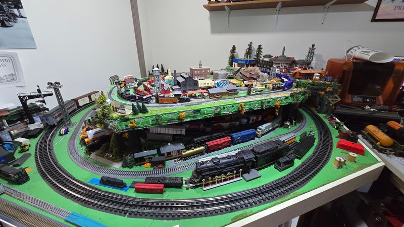Model Train Fans Could Lose An Entire Afternoon Inside This Old-School Kentucky Hobby Shop - Decor Hint Vintage Toys That Spark Old Memories
