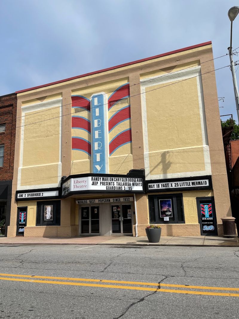 This North Carolina Movie Theater Has 1932 Roots And Still Charges Just $5 For First-Run Movies - Decor Hint How This Historic Movie House Keeps Hollywood Surprisingly Affordable