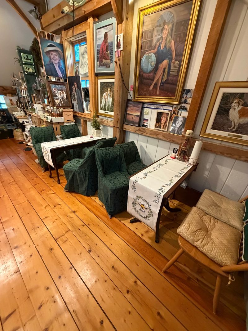 An Art Gallery Shares The Dining Room